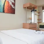 Cozy Living Studio At Springlake Summarecon Bekasi Apartment By Travelio