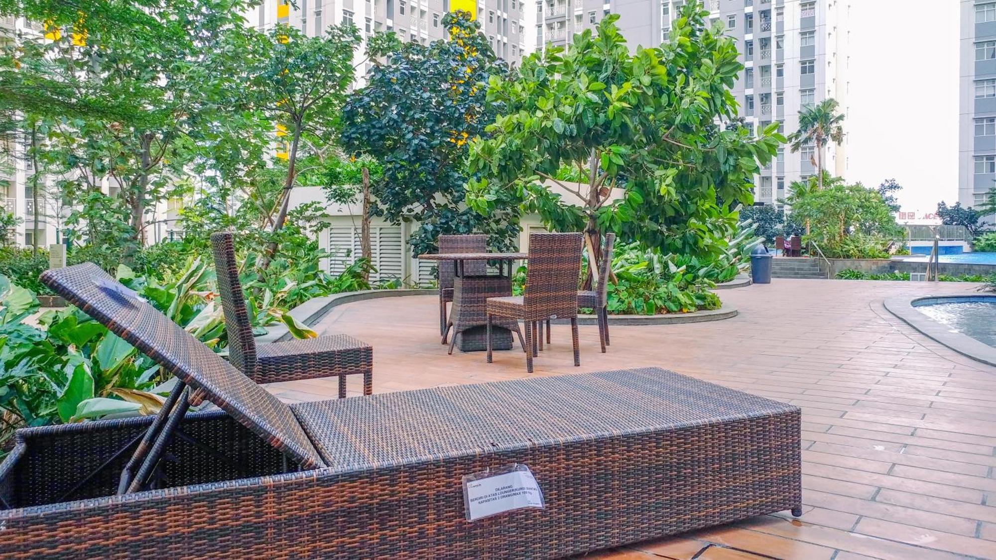 Apartemen Cozy Living At Springlake Summarecon By Travelio Bekasi
